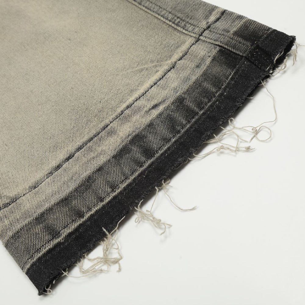 Spray Paint Distressed Dirty Jeans For Men